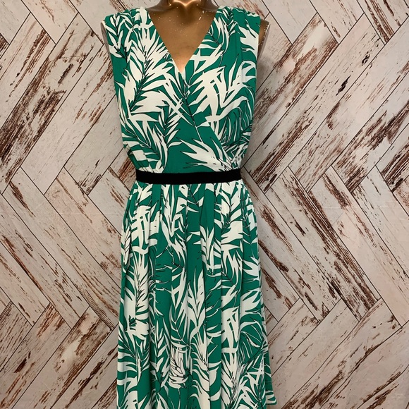 Talbots “ tropical print palms dress size 6P - Picture 9 of 10